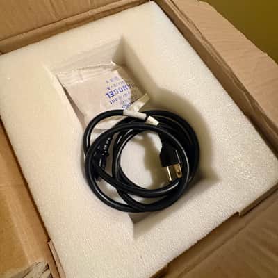 Focal Shape 50 5" Powered Studio Monitors (Pair) 2010s - Wood image 9