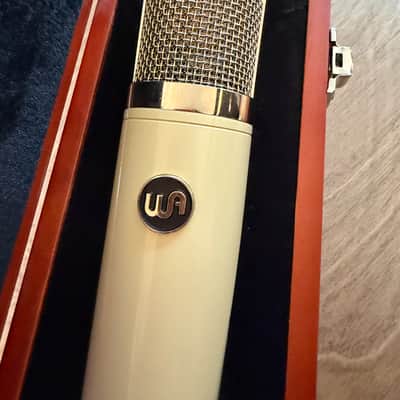 Warm Audio WA-251 Large Diaphragm Multipattern Tube Condenser Microphone 2019 - Present - Cream image 2