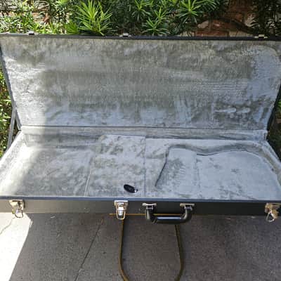 ESP LTD ST-TE XL GUITAR FORM FIT CASE 2025 image 2