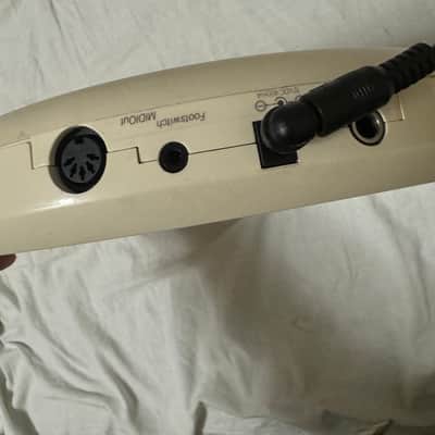 Suzuki OM-300 Omnichord with midi image 2