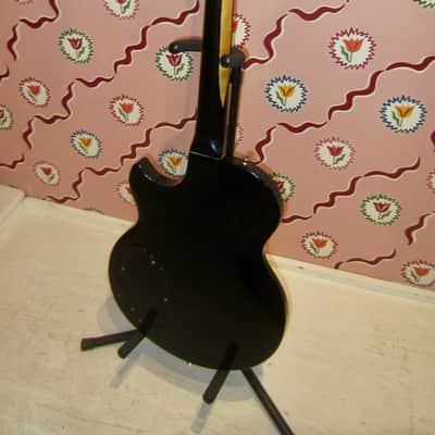 Gibson L6-S 1978 - Black image 4