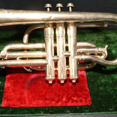 J.W. York & Sons Cornet with Case image 6