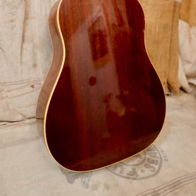 Gibson J-45 1967 - Cherry Sunburst image 9