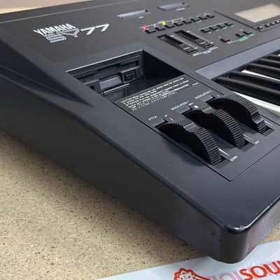 Yamaha SY77 Synthesizer 1989 - Black image 4
