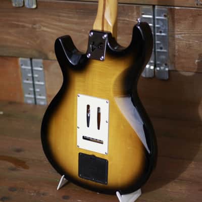 Line6 Variax 600 - Sunburst image 13