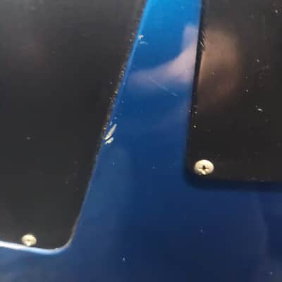 Kramer Focus 1000 Metallic Blue-Plays Amazing-Hard Case-Set Up image 18