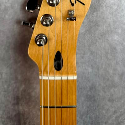 Fender Special Edition Ash Telecaster 2011- Cherry Sunburst image 3