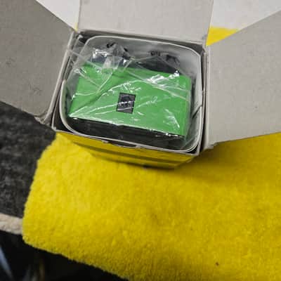 Ibanez ts 9 tube screamer pedal in the box with paperwork Japan reissue image 2