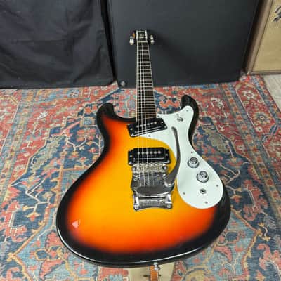 *Video* Mosrite Super Excellent ’65 MKI Kurukumo 3 Tone Sunburst MIJ - 1990's image 9