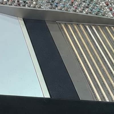 Solid State Logic 4000 G+ 1990’s - Light Grey image 2