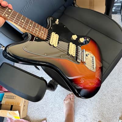 Fender Standard jazzmaster HH 2018 - Sunburst image 2