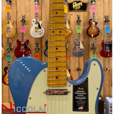Fender American Professional Classic Telecaster, Maple Fingerboard, Faded Lake Placid Blue image 10