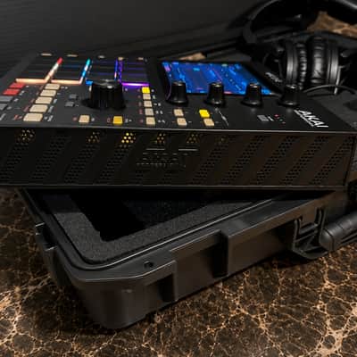 Akai MPC One Production Center Bundle • Custom Hard Case • HD 280 Pro • 32GB SD • Excellent image 5