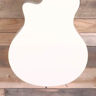 Yamaha APX600 Thinline Acoustic/Electric Guitar Vintage White w/ Gigbag "Good Condition" image 3