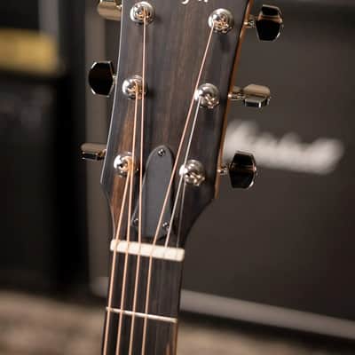 Taylor 210ce Dreadnought Acoustic/Electric Guitar with Gig Bag image 5