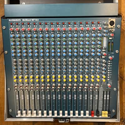 Allen & Heath MixWizard WZ3 16:2 - Inc Flight Case image 1