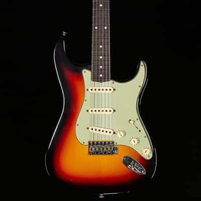 Fender Custom Shop Willcutt True '62 Stratocaster Journeyman Relic 3-Tone Sunburst '57 V (064) image 3