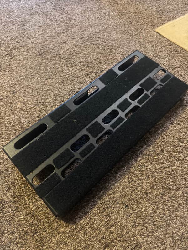 Voodoo Lab Dingbat Small Pedalboard with Gig Bag 2010s - Black