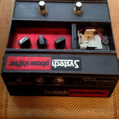 Systech Phase Shifter 1970s Black/Red image 2