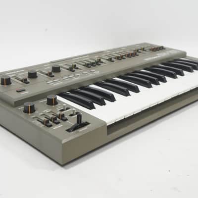 [SALE Ends June 22] Roland SH-101 Monophonic Analog Synthesizer Keyboard Perfect Working w/ 100-240V PSU image 2
