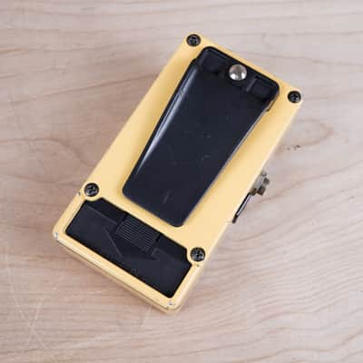Boss MA-1 Mascot Amp 1980s Yellow Vintage Pocket Amplifier image 6
