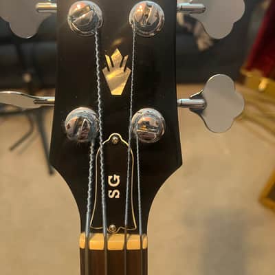 Gibson SG Standard Bass 2015 Short Scale Refinished Green image 5