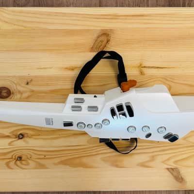 Roland AE-10 Aerophone Digital Wind Instrument 2018 - Present - White image 2