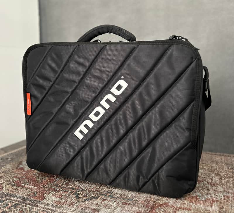 Mono M80-CLUB-V2-BLK Club Accessory Case 2.0 image 1