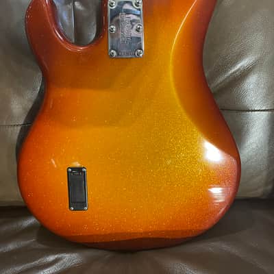 Music Man Stingray 5 H  2002 Autumn red burst sparkle image 3