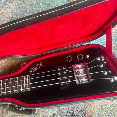 Hondo Alien Headless Bass 1987 Black image 7