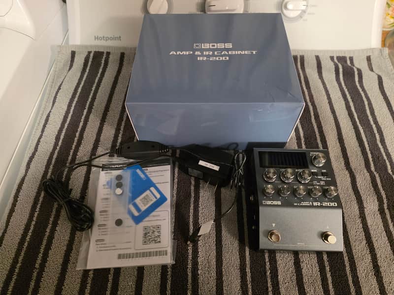 Boss IR-200 Amp and IR Cabinet Pedal image 1