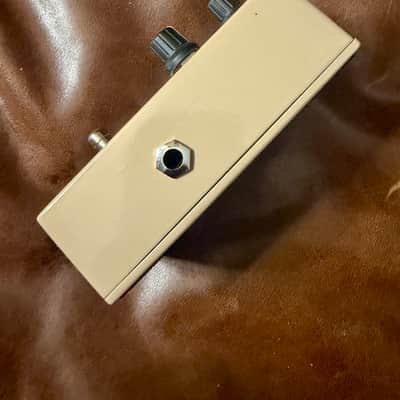 EXTREMELY RARE MINT Lovepedal 8823 "The Ultimate OD" - MIB - Rare Eternity Variant image 5