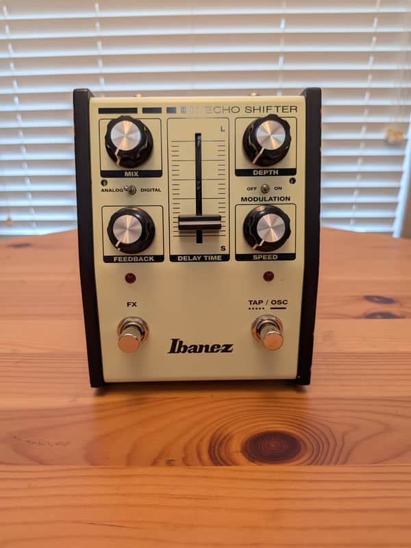 Ibanez ES3 Echo Shifter 2010s - White