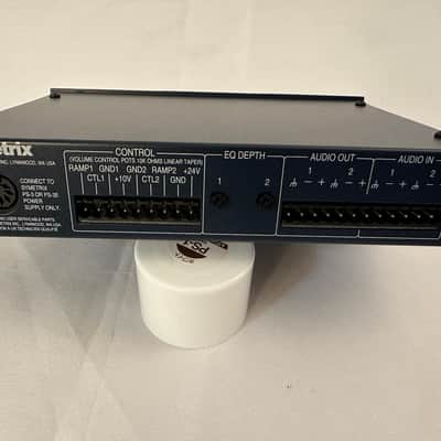 Symetrix 308 VCA Volume Control Loudness EQ 2002 - Blue image 2