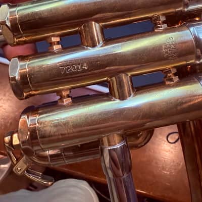 Schilke 1040 FL Professional Bb Flugelhorn – Factory Special-Order Raw Brass – Chicago, USA – Dual Leadpipes – Mint Condition image 8