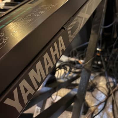 Yamaha DX7 Programmable Algorithm Synthesizer 1983 - 1987 - Black image 8