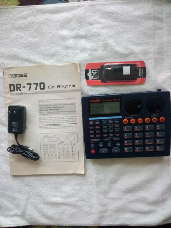 Boss DR 770 2000 - Black image 1