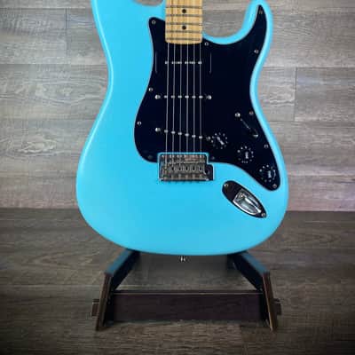 Modified Fender Highway One American Stratocaster with Custom Upgrades - USED image 2