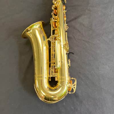 Yamaha YAS-52 Alto Saxophone image 5