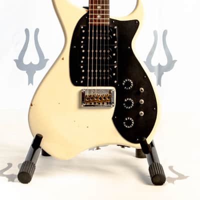 Daion Barbarian White Electric Guitar w/ Original Daion Branded Hardshell Case image 1