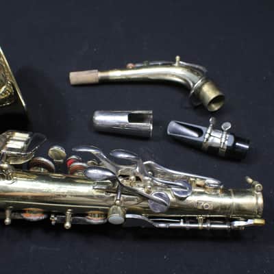 A Conn Shooting Stars Director Alto Saxophone in it's Original Case 16 S image 6