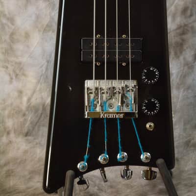 1983 Headless Aluminum Neck KRAMER Duke Deluxe Bass - Black image 1