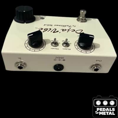 Fulltone Deja Vibe Vibrato/Chorus - White - X18487 image 3