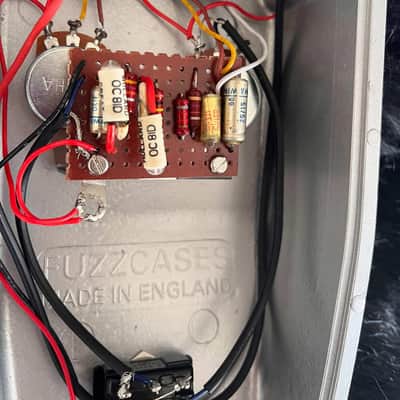 PPPC Sound Effects Stone Bender (Tone Bender MK1.5 with Mullard OC81D White Jacket) 2026 - Grey Hammertone image 5