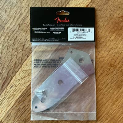 Fender American Vintage '62 Jazz Bass 3 Hole Control Plate - Chrome image 2