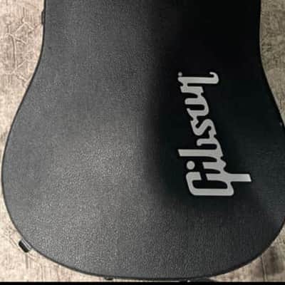 Gibson J45 2025 - Honeyburst image 10