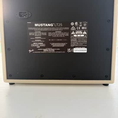 Fender Limited Edition Mustang LT25 Guitar Combo, Blonde image 6