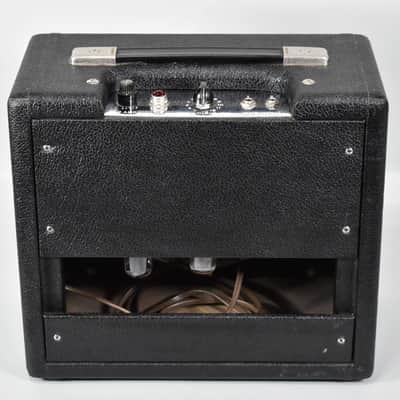 1964 Fender Champ 5F1 Circuit Vintage Guitar Combo Amp image 3
