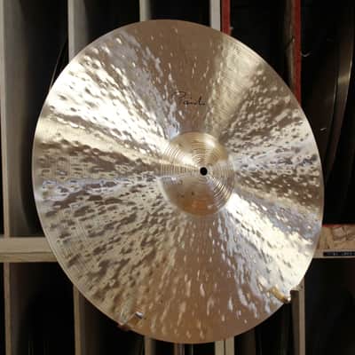 Paiste 20" Signature Traditionals Light Ride 1957g - Video Demo image 3