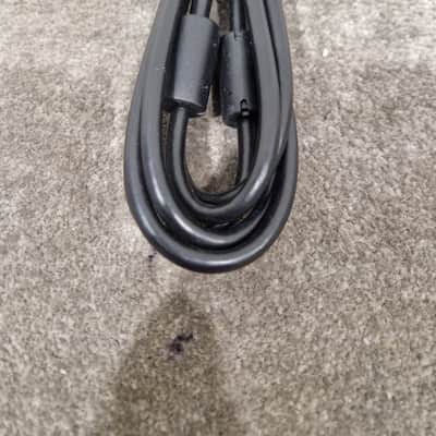Samsung DisplayPort Cable Black - Like New image 2